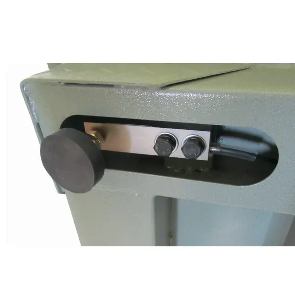 LESAK 4T1515L-MB, 600kg, 1500x1500mm, lak (Podlahová vážní plošina v lakovaném provedení bez vážního indikátoru)